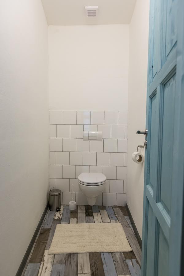 Zeitlos Boutique Hostel Bratislava Exterior photo