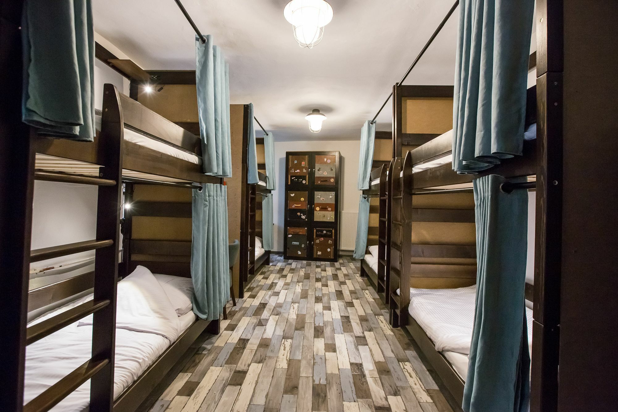 Zeitlos Boutique Hostel Bratislava Exterior photo